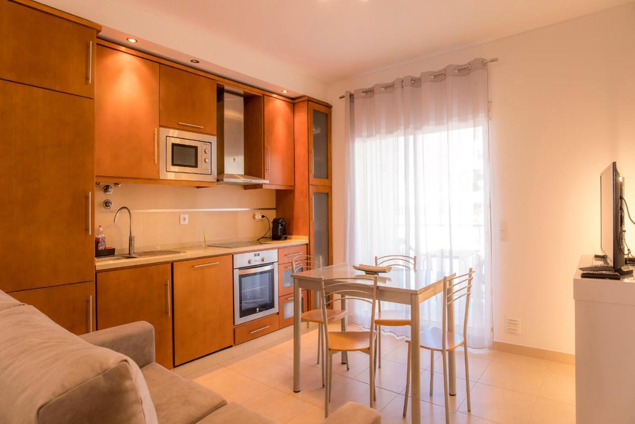 A26 - Afonso V Apartment ポルティマン エクステリア 写真